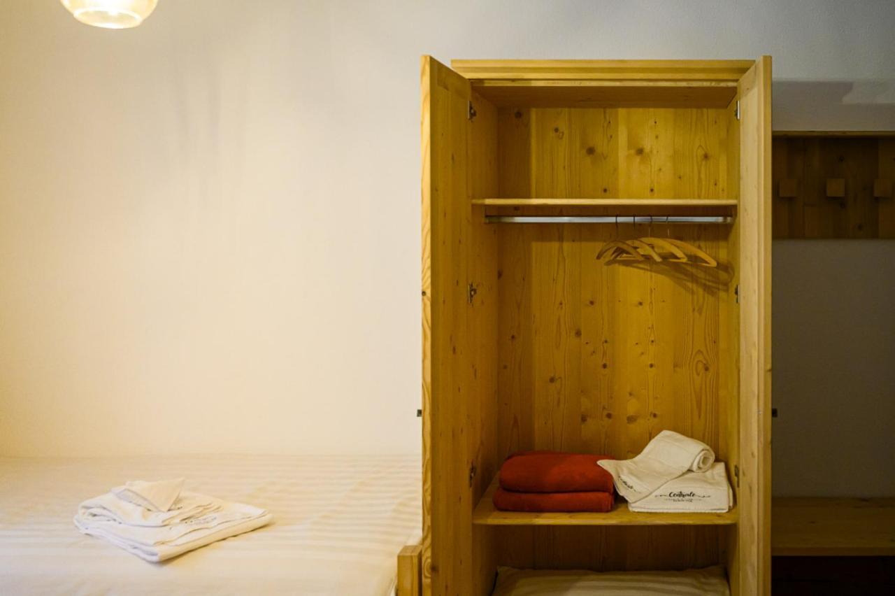 Hotel Centrale Poschiavo Buitenkant foto