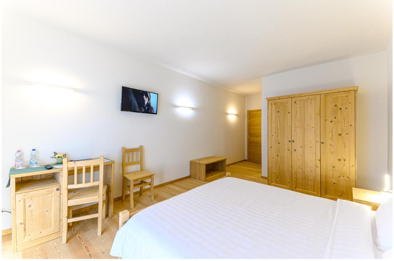 Hotel Centrale Poschiavo Kamer foto